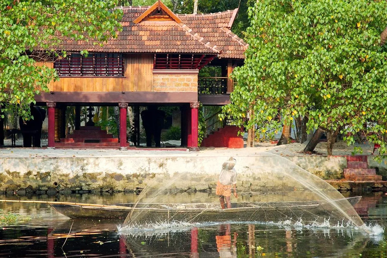 Elephant Courtyard- A Heritage Homestay Alappuzha 0*,